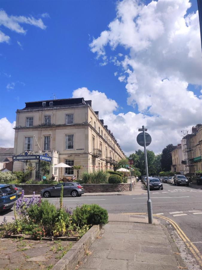 Westbourne Place Rooms - By Clifton Short Lets Bristol Eksteriør billede