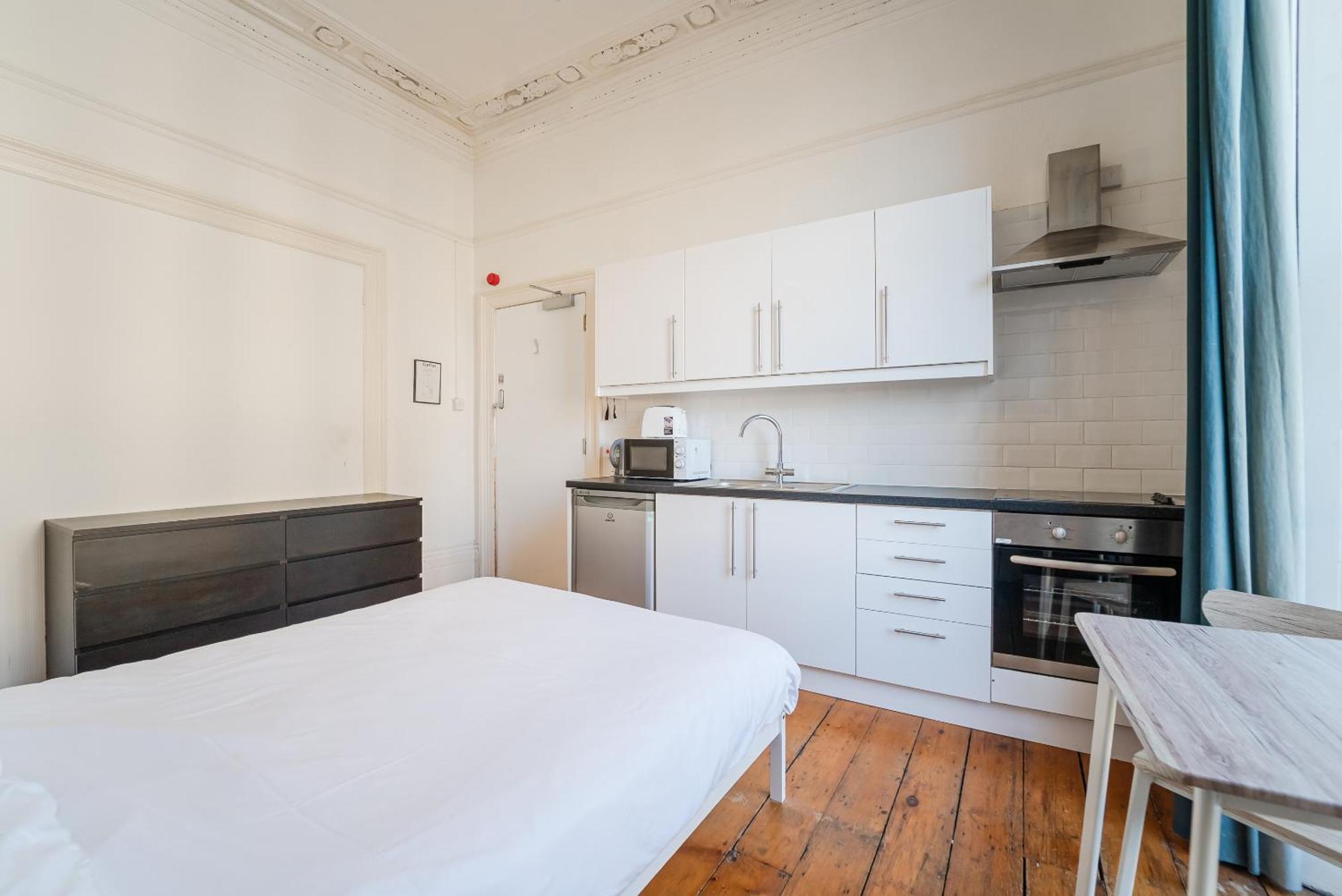 Westbourne Place Rooms - By Clifton Short Lets Bristol Værelse billede